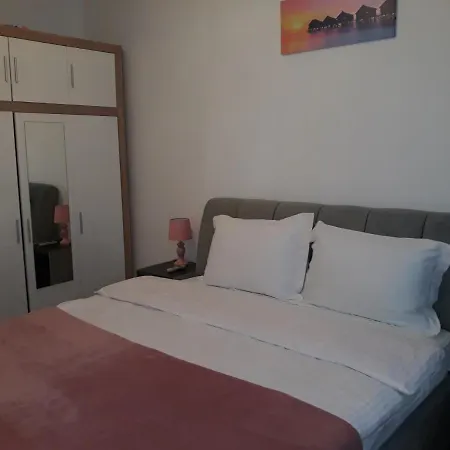 Esthetic Apartament