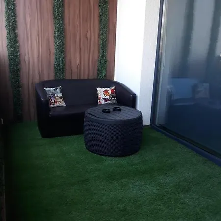 Esthetic Apartament Брашов