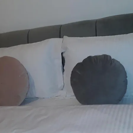 Апартаменти Esthetic Apartament